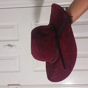 NWT Marcus Adler Maroon/Burgundy Hat With Leather Detail